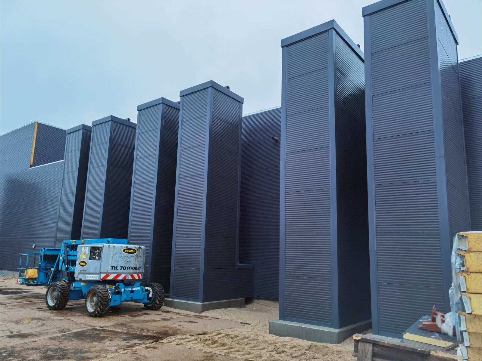 Vertical HEX modules